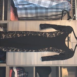 Beautiful Bebe bodycon midi lace dress SOLD OUT XS